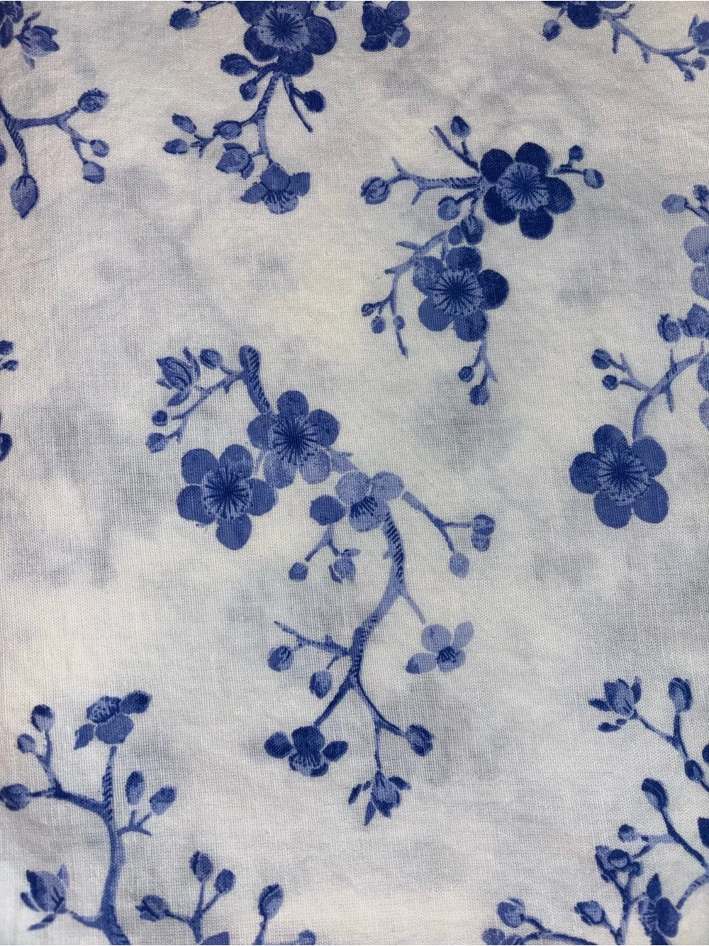 Williams Sonoma 70x108 Blue Floral Print Cotton table Cloth